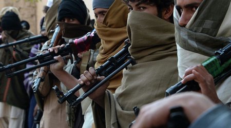 Afghanistan to build up regular army soon