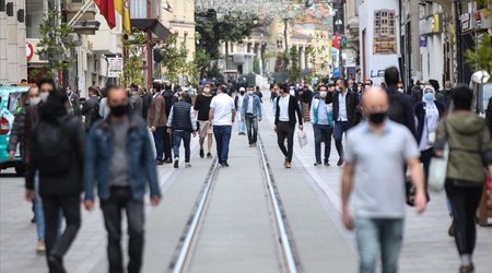 Turkey reports 27,688 daily COVID-19 cases