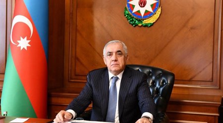 Baş nazir “DP World” şirkətlər qrupunun sədri və icraçı direktoru ilə görüşüb
