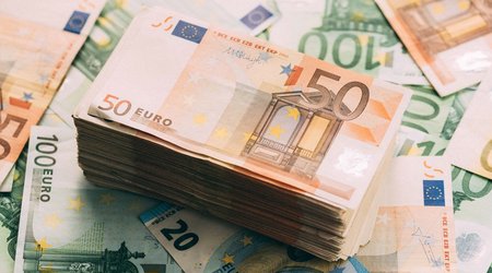 Azərbaycan Mərkəzi Bankının valyuta məzənnələri (24.09.2021)