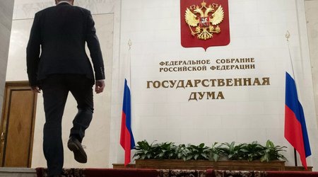 Russia's defense and foreign ministers won’t go to Duma