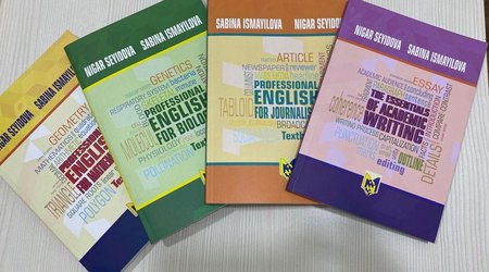 Biologiya və jurnalistika ixtisası üçün ingilis dilində monolinqual dərsliklər hazırlanıb - FOTOLAR