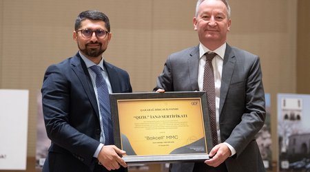 Компания Bakcell получила «Золотой Сертификат о пожертвовании» от Фонда возрождения Карабаха
