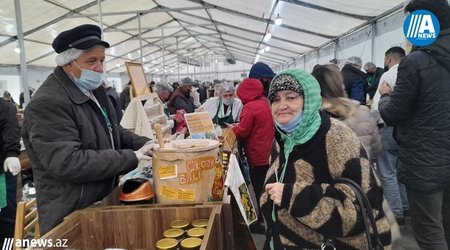 Azərbaycanda ilk dəfə Qarabağ balı satışa çıxarılıb - FOTOLAR