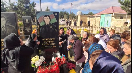Şəhid Rövşən Hüseynov anıldı - FOTOLAR