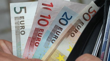 Azərbaycan Mərkəzi Bankının valyuta məzənnələri (01.11.2021)