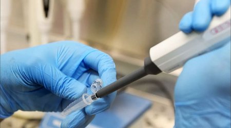 70% of US adults are fully vaccinated: White House official