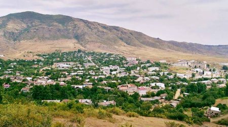 Albanian-Udi Christian community members begin visit to Hadrut