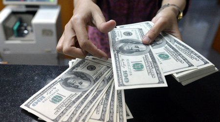 Dollar kreditləri götürənlərə ŞAD XƏBƏR!