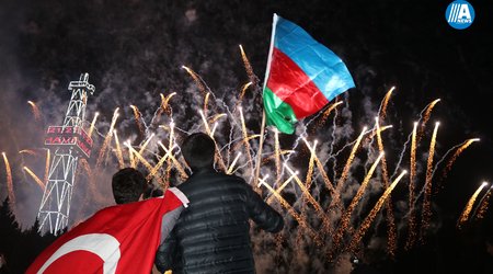 Bakıda atəşfaşanlıq FOTO+VİDEO-ÖZƏL