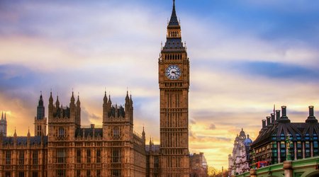 UK agrees to pay Iran debt for broken 1974 contract
