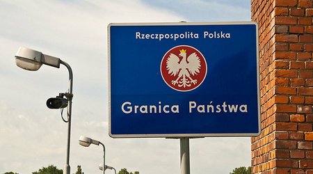 Польша собралась к середине 2022 года отгородиться от Беларуси стеной