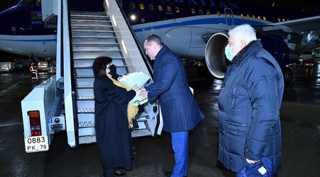 Azerbaijani parliament speaker arrives in Russia
