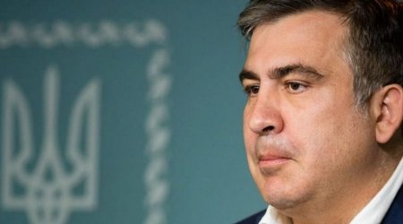 Saakashvili's supporters clash with police outside court building in Tbilisi
