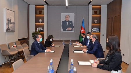 Посол Южной Кореи завершает дипмиссию в Азербайджане