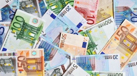 AIIB TRACECA-nın layihəyə 300 mln avro kredit ayırıb