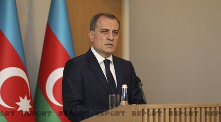 Глава МИД Азербайджана примет участие на внеочередной встрече ОИС в Исламабаде