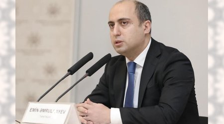 Təhsil Nazirliyi brifinq keçirir - CANLI