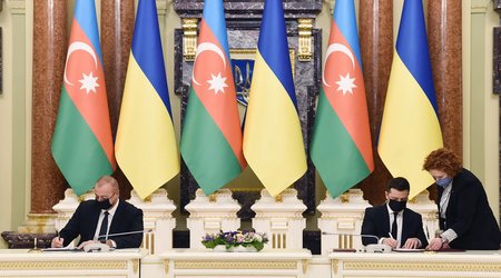 Азербайджан и Украина подписали ряд двусторонних документов