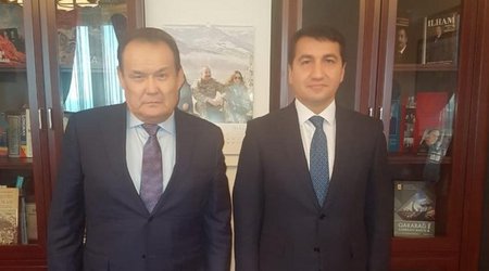 Хикмет Гаджиев встретился с генсеком Организации тюркских государств