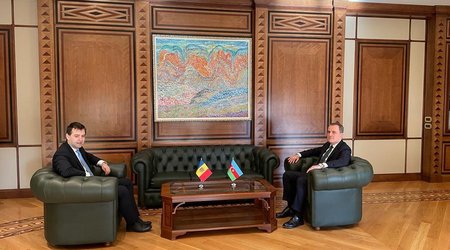 Azərbaycan və Moldova XİN başçılarının görüşü başlayıb