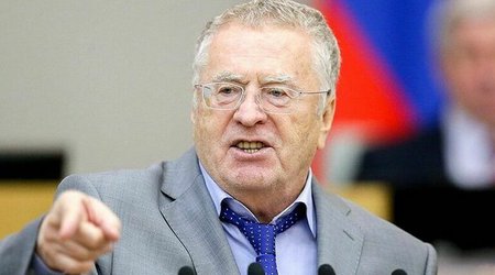 Koronavirusa yoluxan Jirinovski süni nəfəs aparatına qoşuldu