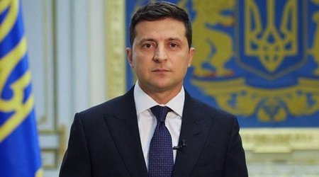 Зеленский дал уехавшим украинцам 24 часа на возвращение