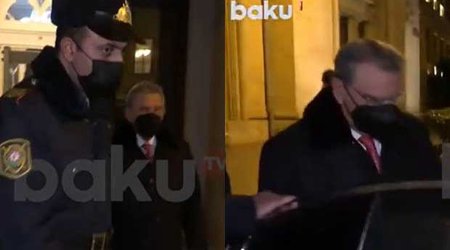Ramiz Mehdiyev AMEA-dan belə yola salındı - Video