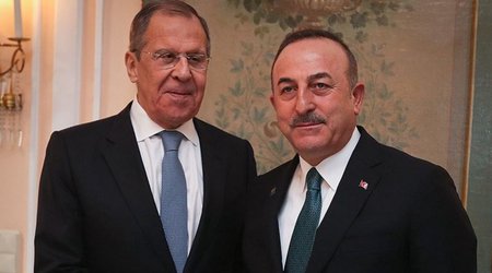 Состоялся телефонный разговор глав МИД Турции и России