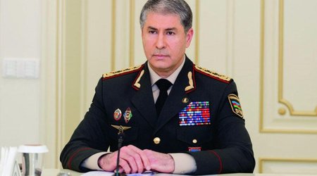 Nazir rəis müavinini işdən azad ETDİ