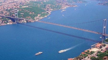 Türkiyə üç rus gəmisinin boğazlardan keçməsinə icazə vermədi