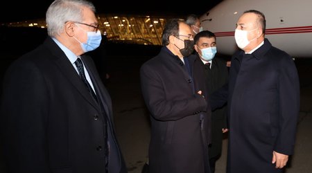 Çavuşoğlu Azərbaycana gəldi