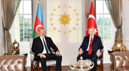 Prezidentlər Zəngəzur dəhlizinin perspektivini müzakirə etdilər
