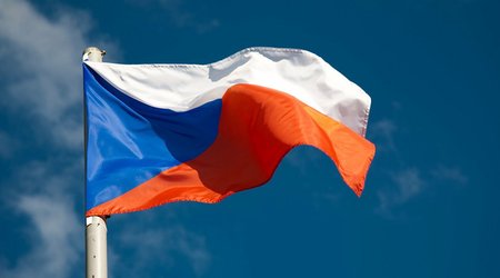 Czech Republic to offer Visegrad Group to accept Ukraine in alliance
