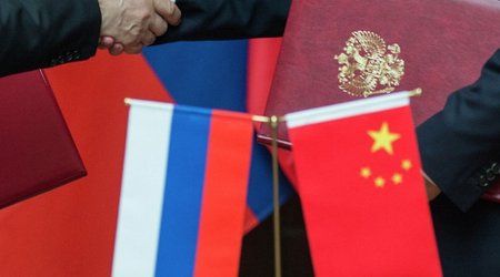 Китай рассматривает оказание военной помощи РФ: ЕС «имеет очень надежные доказательства»