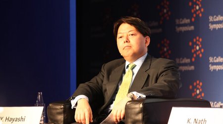 Japan to ban exports of luxury goods to Russia