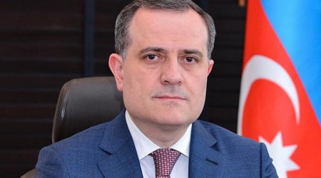 Ceyhun Bayramov Almaniyaya gedib