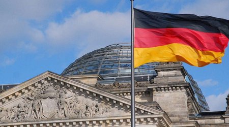 Германия объявила 40 российских дипломатов персонами нон грата