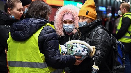 Over 2.5M refugees arrive from Ukraine to Poland