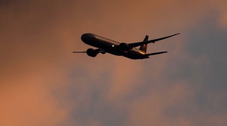 Russia extends restrictions on flights until April 13