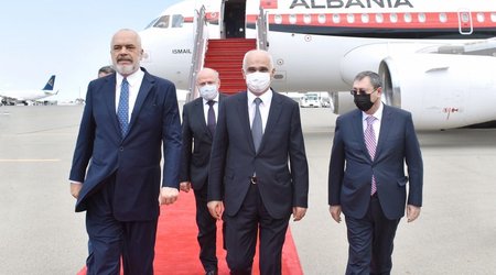 Albaniyanın Baş naziri Azərbaycana rəsmi səfərə gəlib