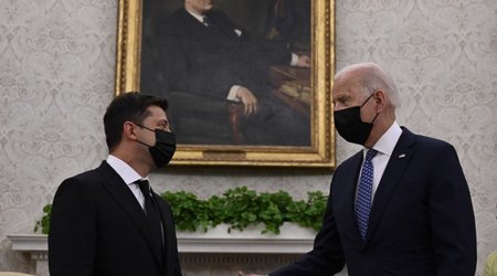 Зеленский призвал Байдена признать Россию государством-спонсором терроризма