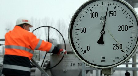 Gas prices in Europe reach 1,045 per thousand cubic meters