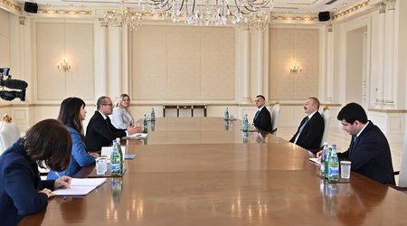 President of Azerbaijan receives WHO Regional Director
