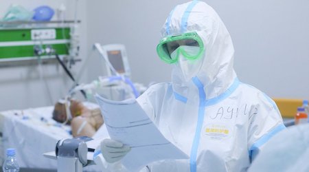 Медработникам дополнительно выплачено более 14,2 млн манатов