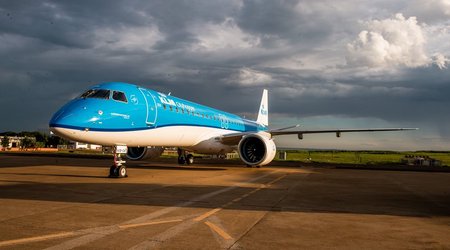 Авиакомпания KLM отменила 56 рейсов на выходных