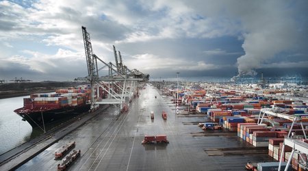 Ports in Netherlands continue to receive ships with Russian oil