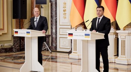 Зеленский пригласил Шольца в Киев 9 мая