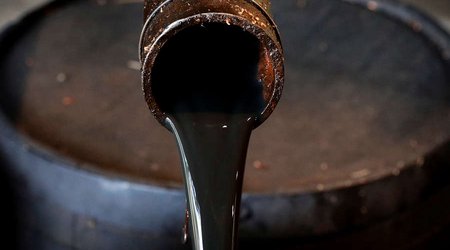 Martda dünyada neft ehtiyatları 45 milyon barel azalıb
