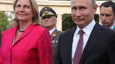 Экс-глава МИД Австрии ушла из «Роснефти»